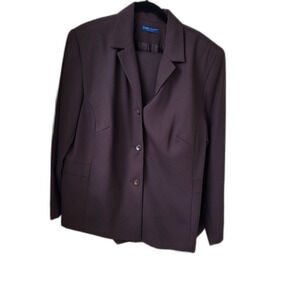 NEW 2 Piece Suit by Karen Scott